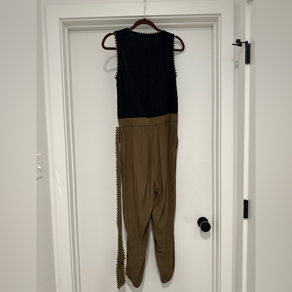 Anthropologie Leifsdottir Sani Sleeveless
Green Surplice Wrap Utility Jumpsuit - Picture 7 of 8
